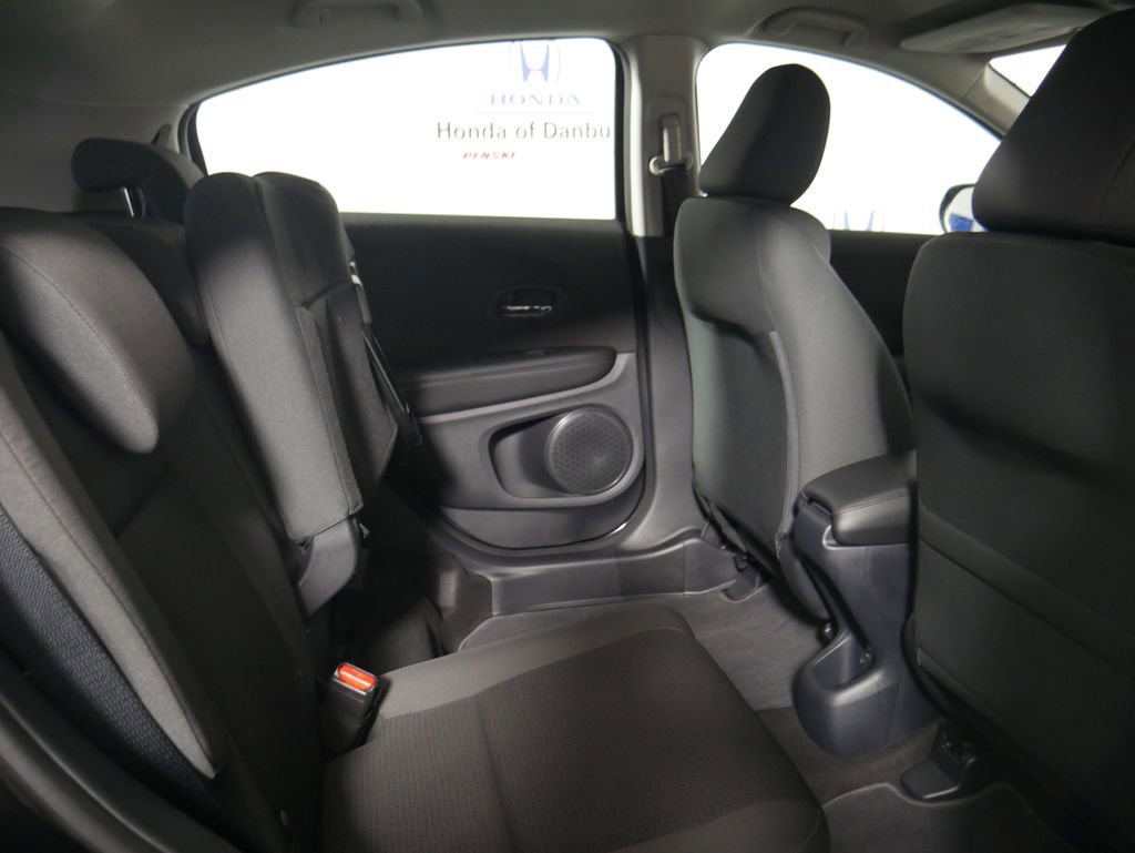 Used 2019 Honda HR-V LX image 8