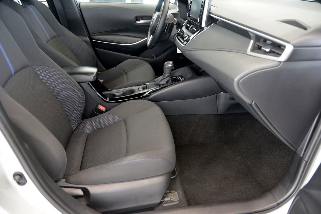 Used 2020 Toyota Corolla SE image 29