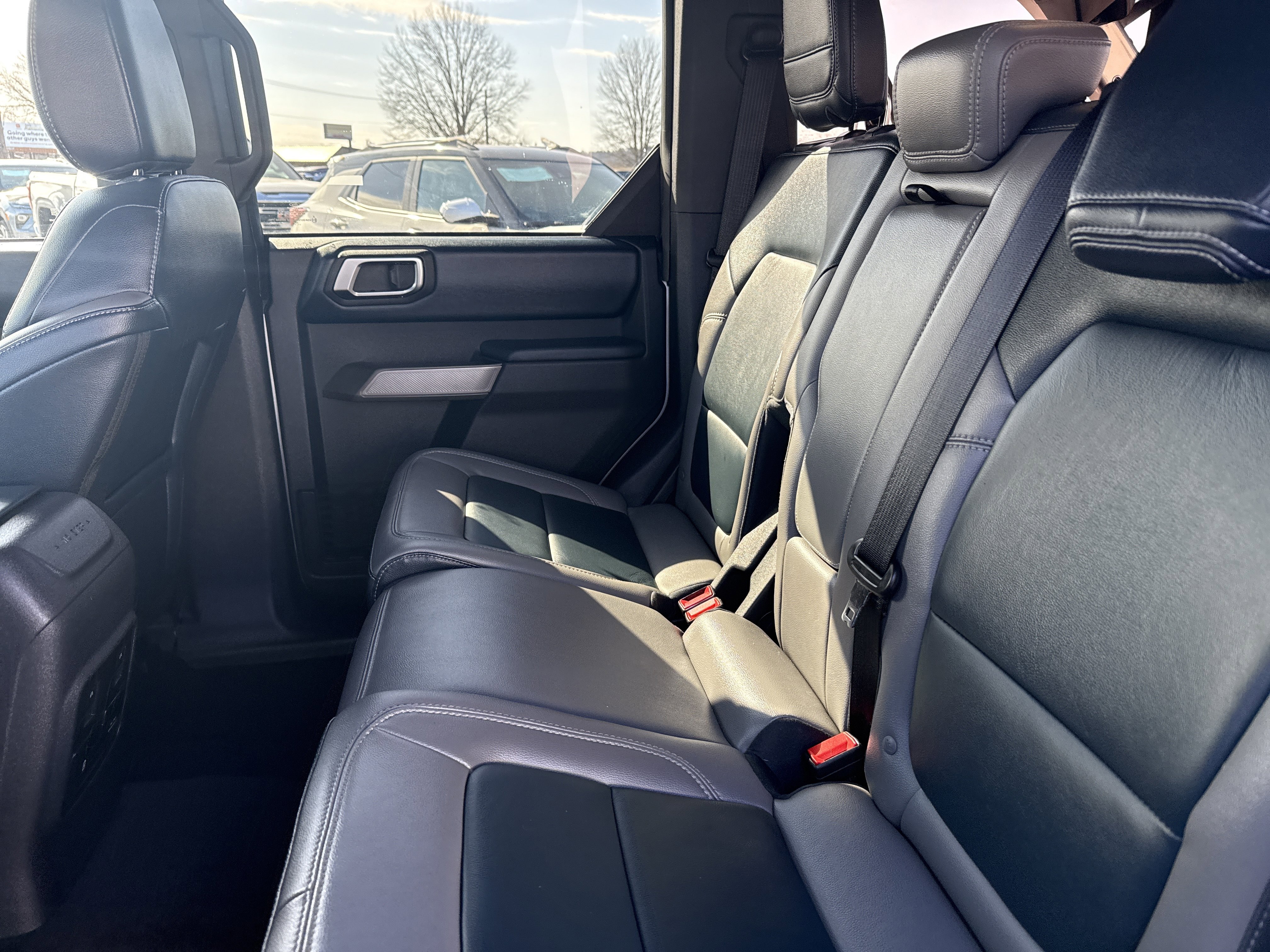 Used 2022 Ford Bronco Outer Banks image 13