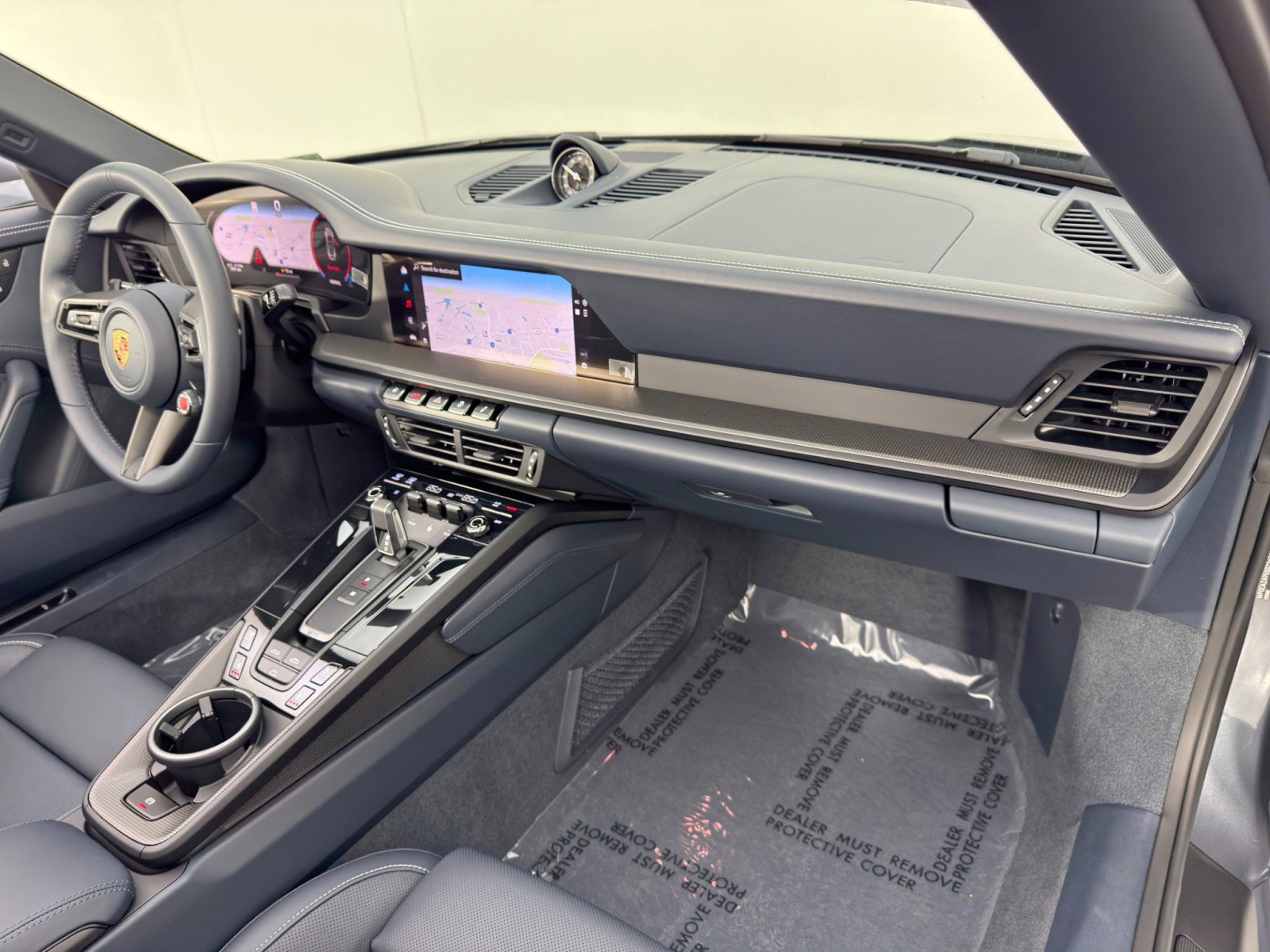 Used 2025 Porsche 911 Carrera image 13