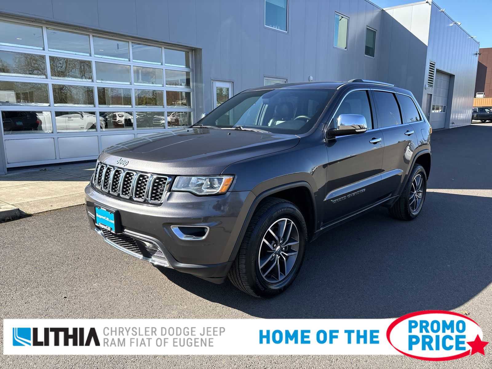 Used 2018 Jeep Grand Cherokee Limited w/ Trailer Tow Group IV image 1
