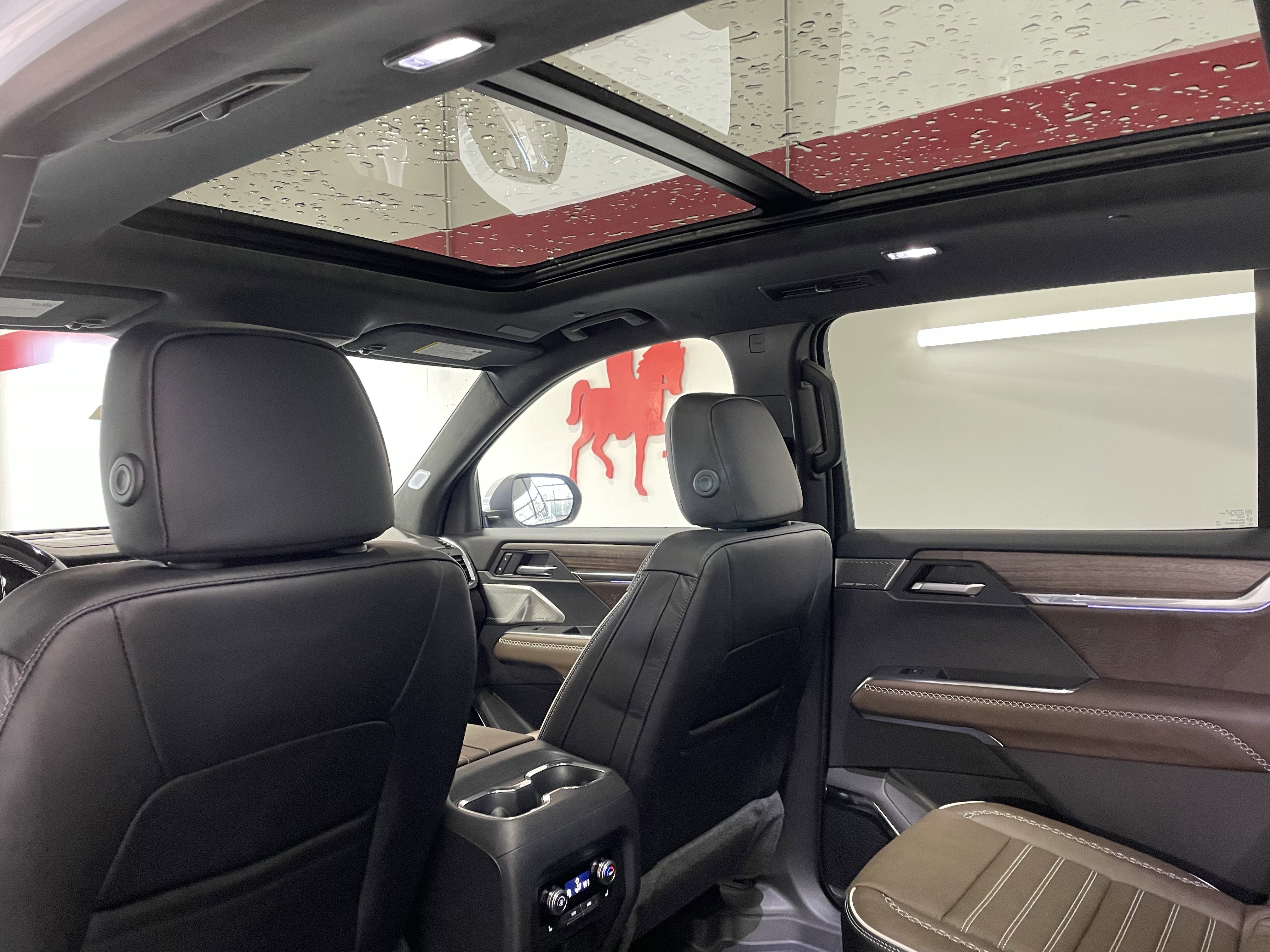 New 2026 GMC Acadia Denali Ultimate w/ LPO, Floor Liner Package image 14