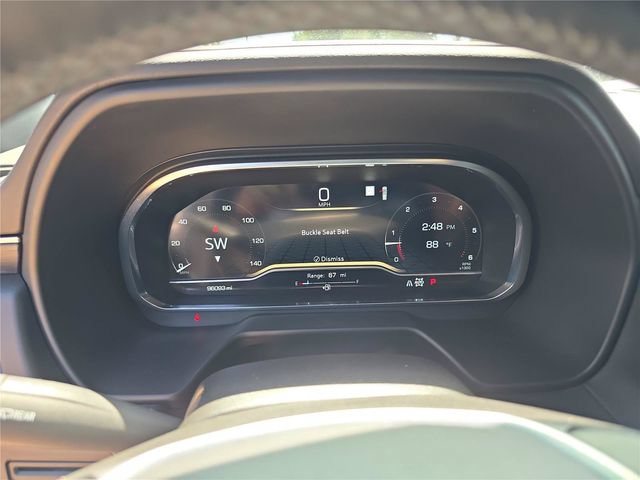 Used 2023 GMC Yukon XL SLT AWD/4WD image 31