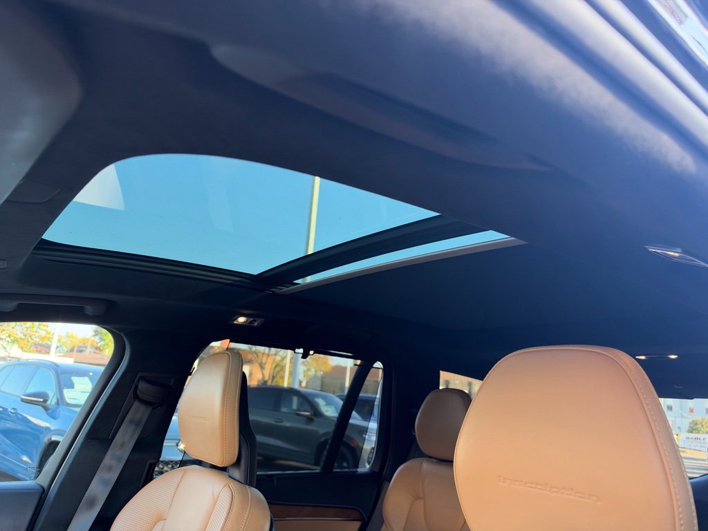 Used 2018 Volvo XC90 T8 Inscription w/ Luxury Package AWD/4WD image 7