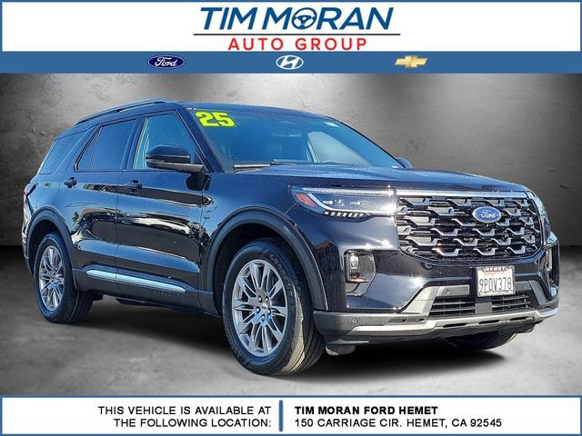 Certified 2025 Ford Explorer Platinum AWD/4WD image 1