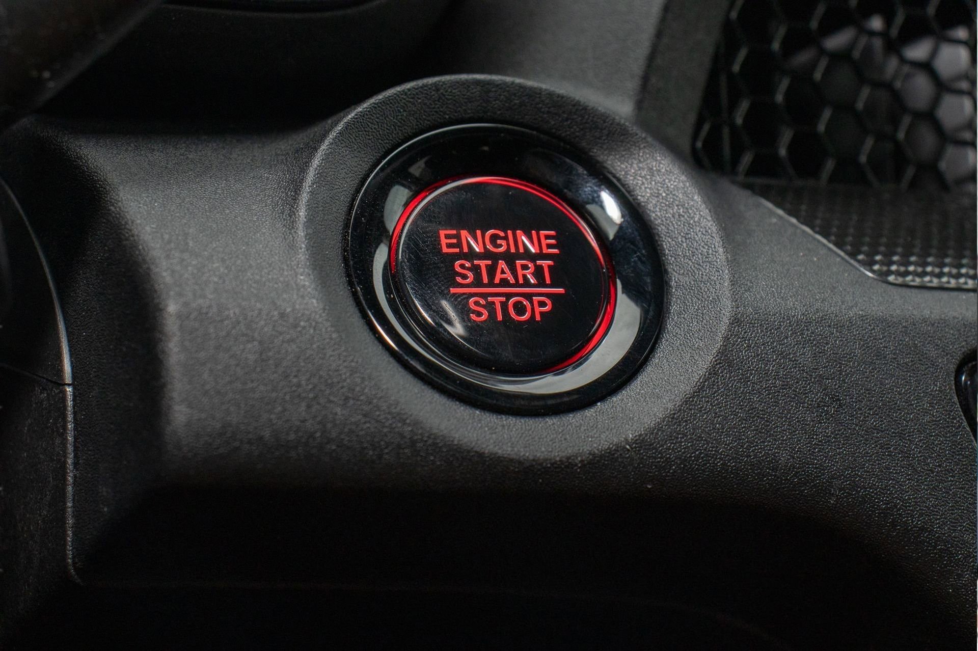 Certified 2025 Honda CR-V EX image 29