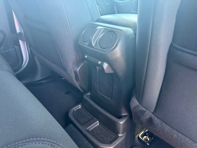 Used 2023 Jeep Wrangler Unlimited w/ Cold Weather Group AWD/4WD image 13