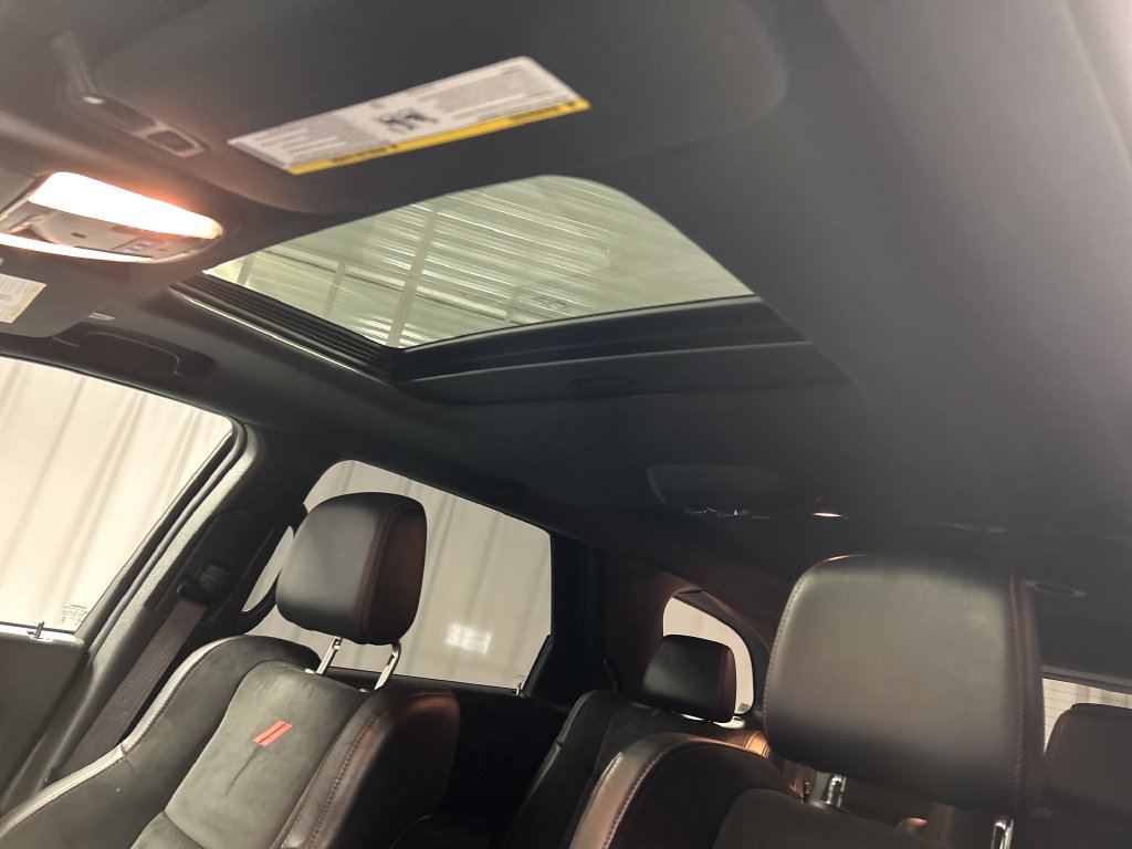 Used 2025 Dodge Durango GT AWD/4WD image 23