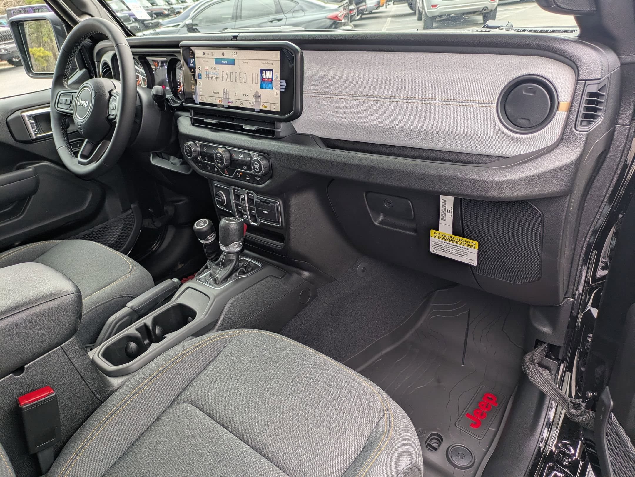 New 2026 Jeep Gladiator Sport AWD/4WD image 25