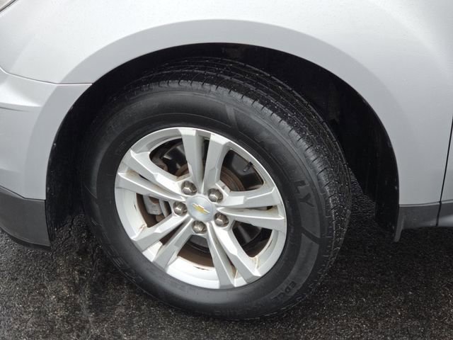 Used 2017 Chevrolet Equinox LS image 16