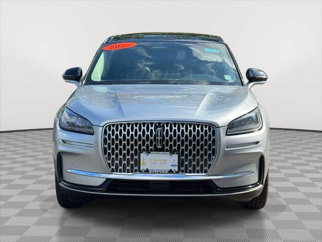 Used 2023 Lincoln Corsair AWD w/ Equipment Group 101A image 2