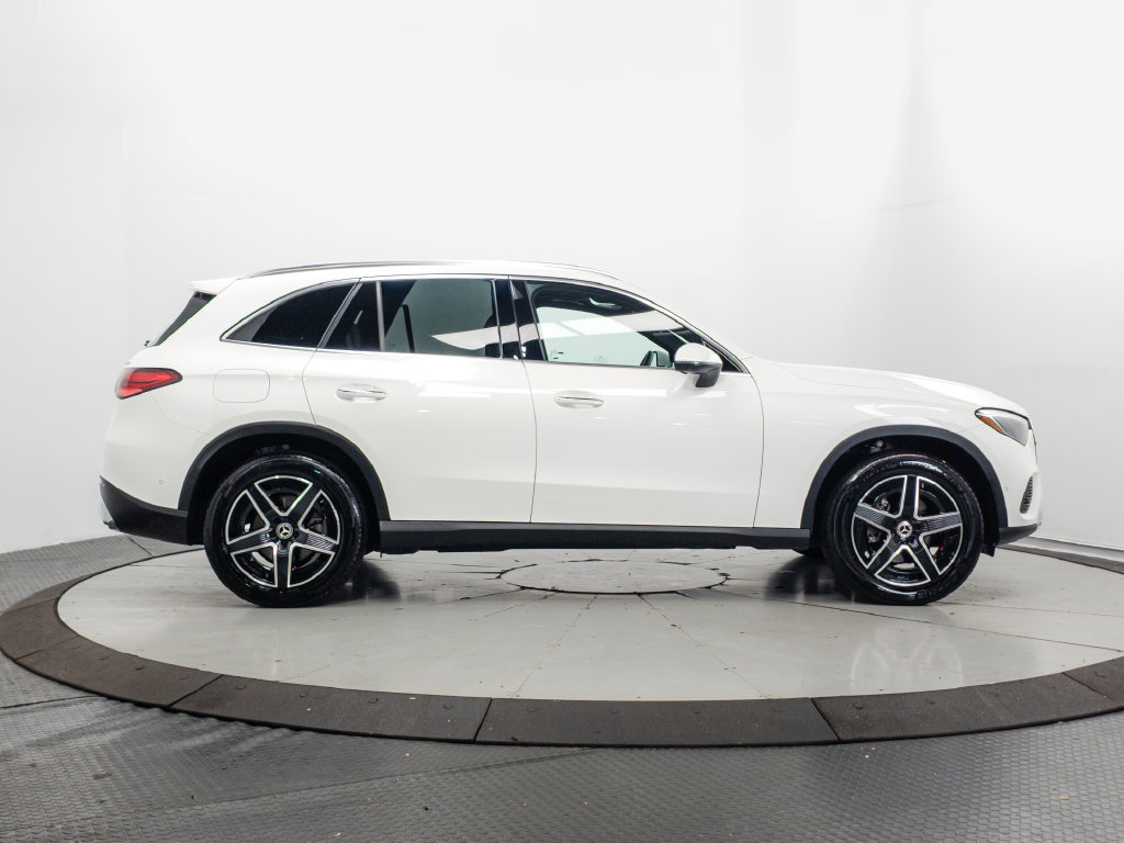 Certified 2026 Mercedes-Benz GLC 300 4MATIC image 34