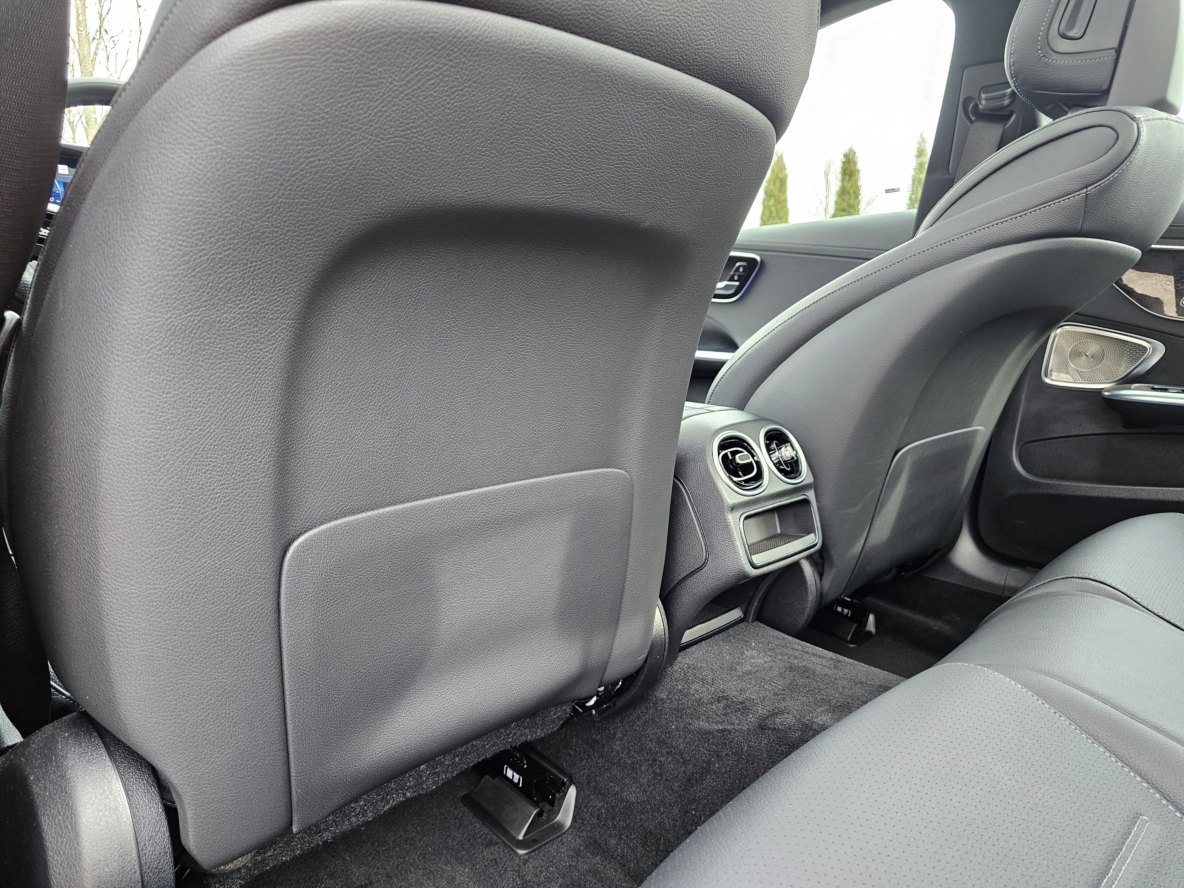 Used 2025 Mercedes-Benz C 300 4MATIC Sedan image 19