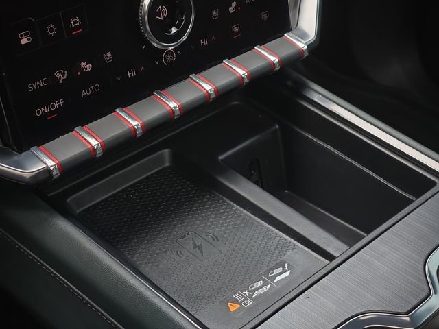 Used 2024 GMC Acadia AT4 w/ Luxury Package image 23