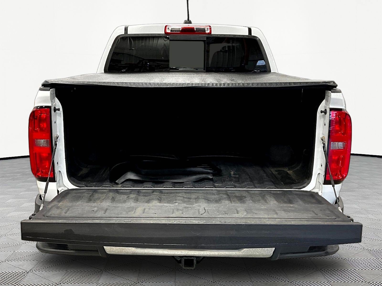 Used 2017 Chevrolet Colorado LT w/ Luxury Package, Chrome AWD/4WD image 7