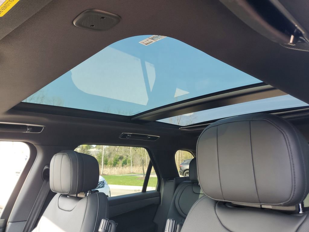 Certified 2024 Land Rover Range Rover Sport Dynamic SE AWD/4WD image 15