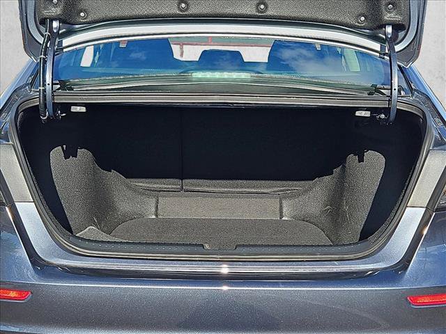 Used 2026 Honda Accord SE image 6