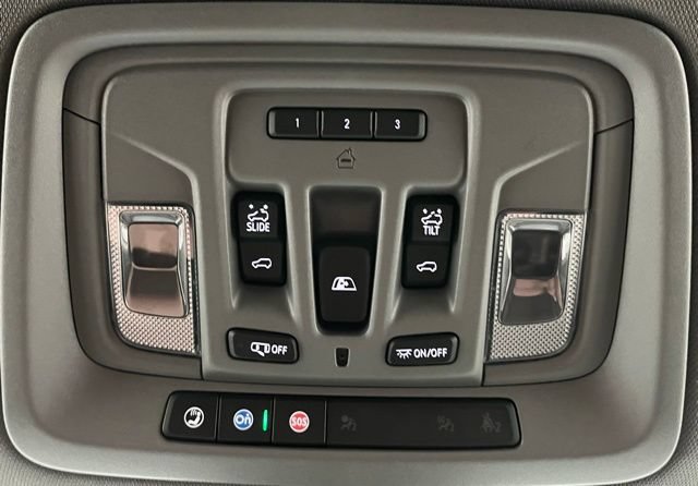 Used 2023 GMC Sierra 1500 Denali w/ Denali Reserve Package AWD/4WD image 41