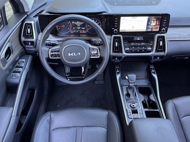 Used 2023 Kia Sorento X-Line EX image 21