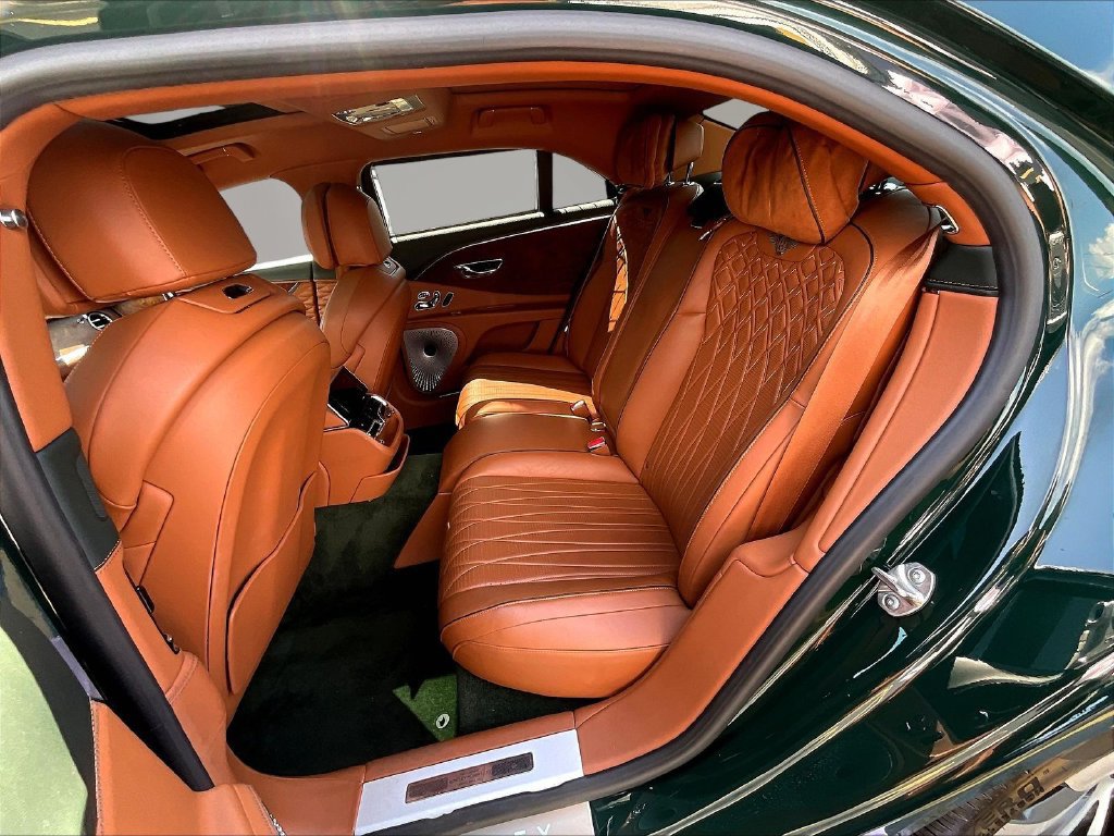 Used 2022 Bentley Flying Spur V8 AWD/4WD image 22