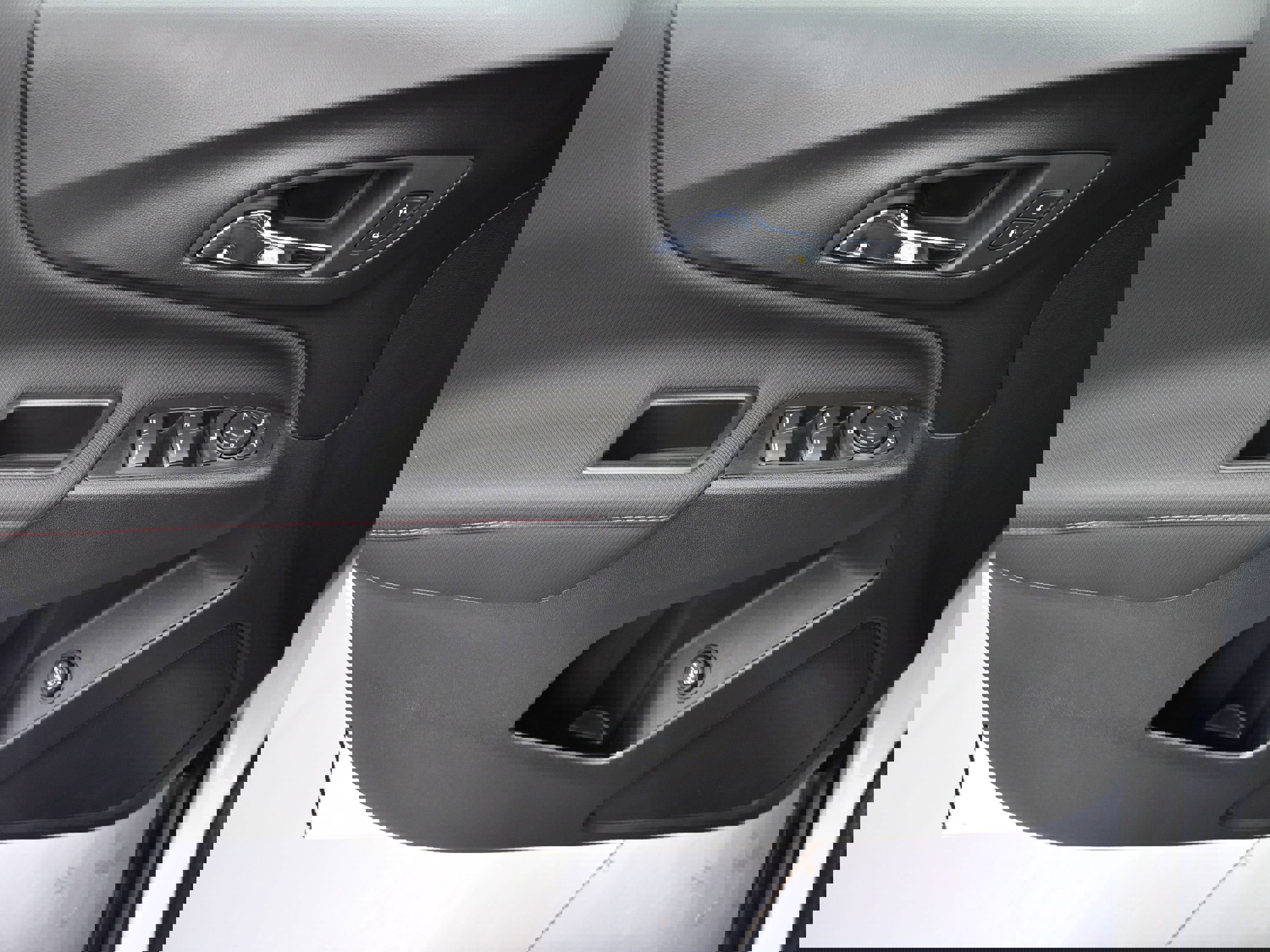 Used 2024 Chevrolet Equinox RS image 27