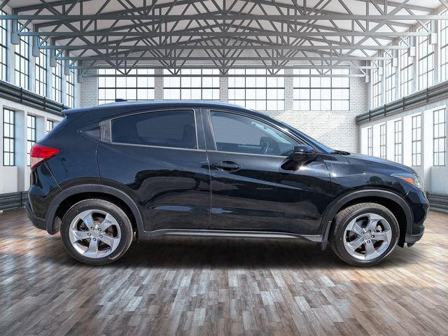 Used 2017 Honda HR-V EX-L image 3