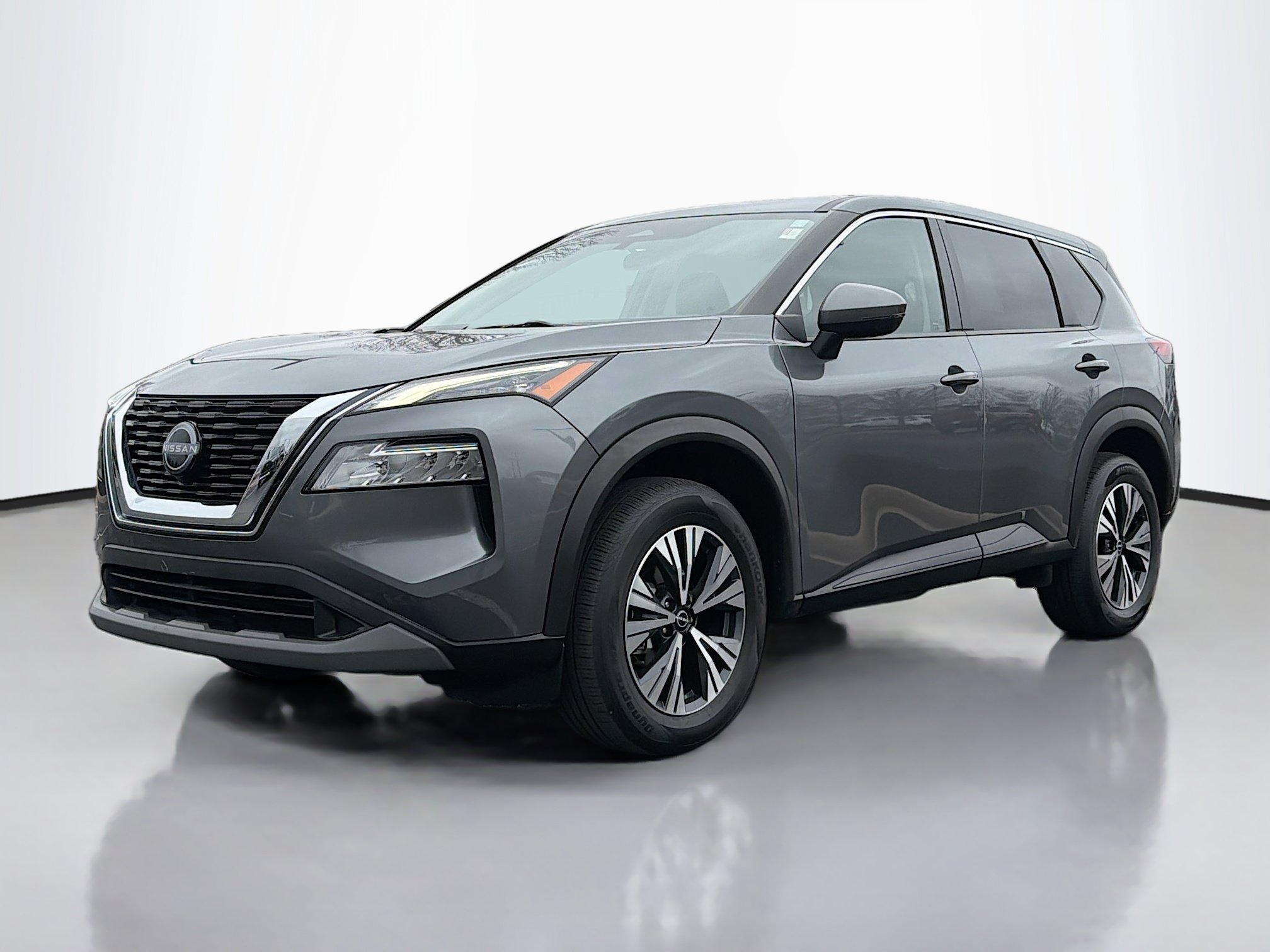 Used 2022 Nissan Rogue SV AWD/4WD image 11