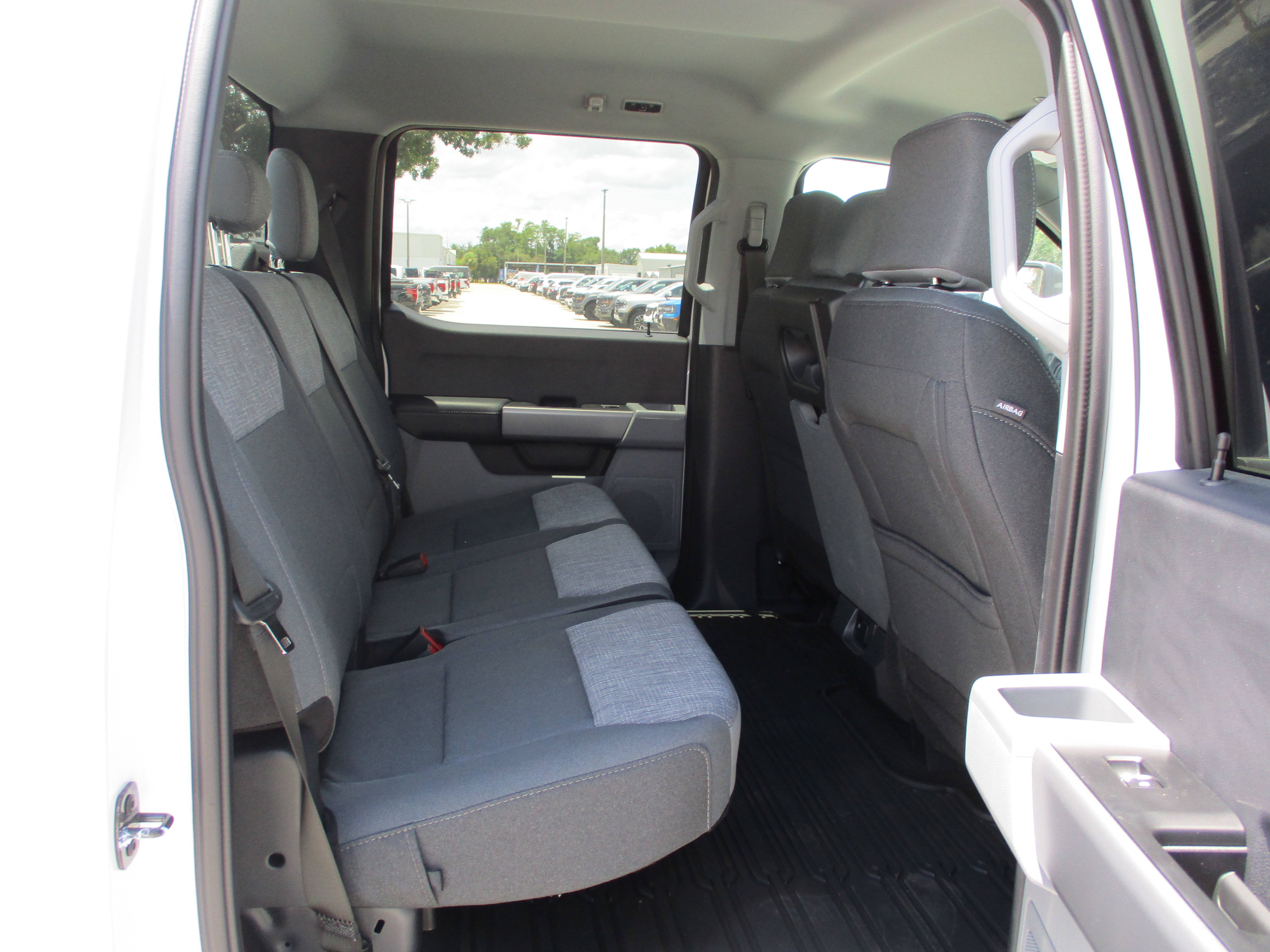 New 2024 Ford F250 XLT w/ FX4 Off-Road Package image 20