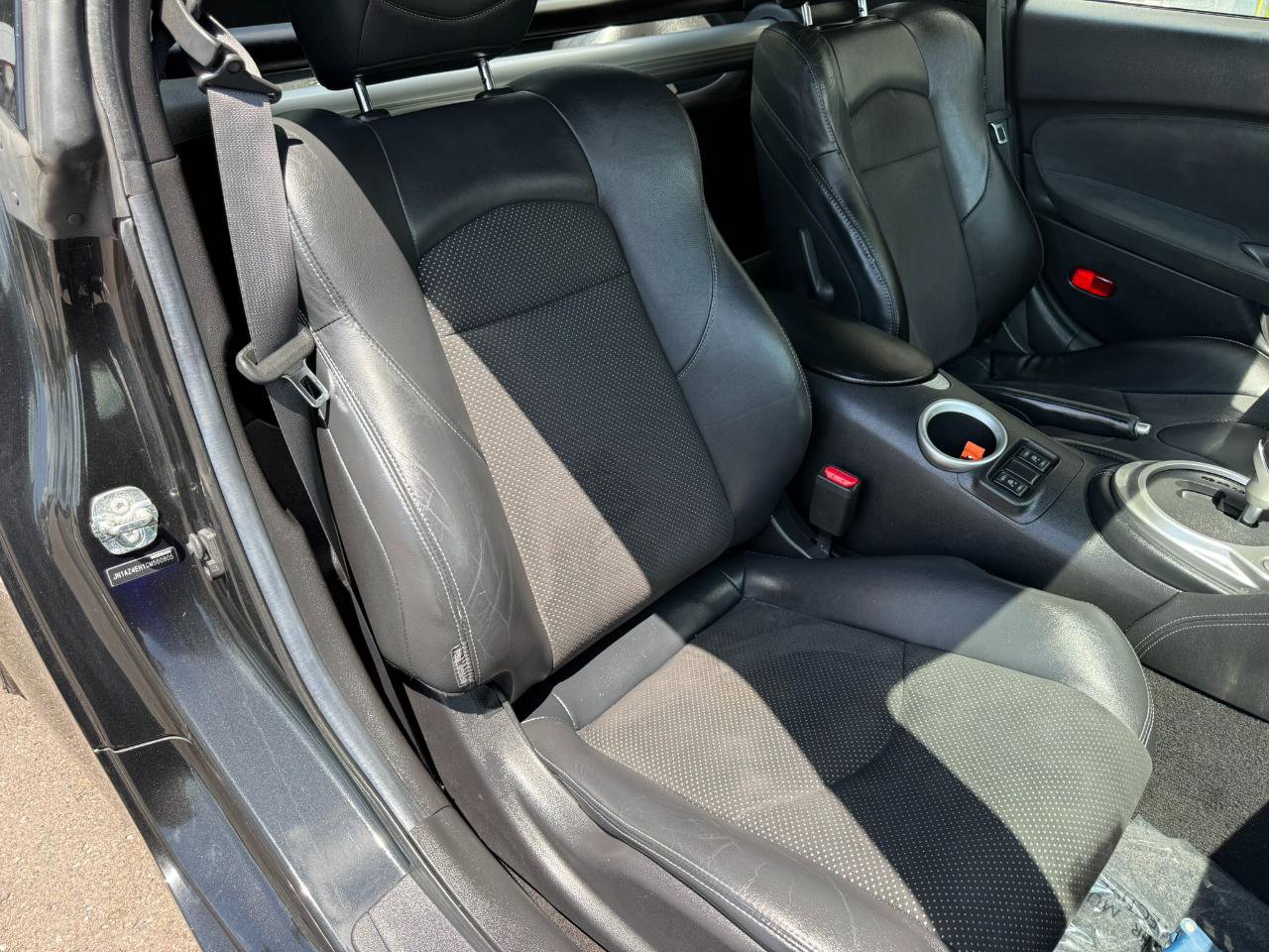Used 2012 Nissan 370Z Touring w/ Sport Pkg RWD image 26