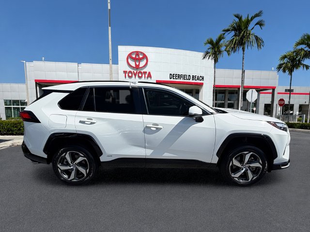 Certified 2025 Toyota RAV4 SE w/ Weather & Moonroof Package AWD/4WD image 8
