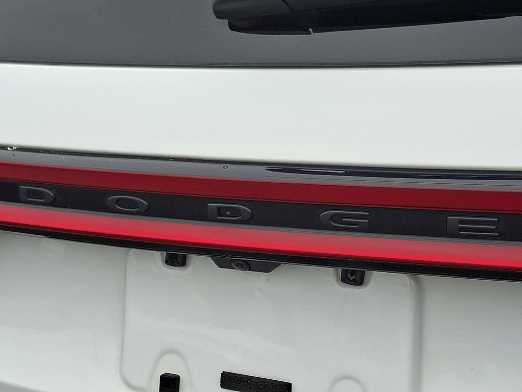 Used 2022 Dodge Durango SXT w/ Blacktop Package image 17