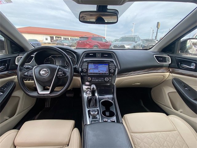 Used 2016 Nissan Maxima Platinum image 17