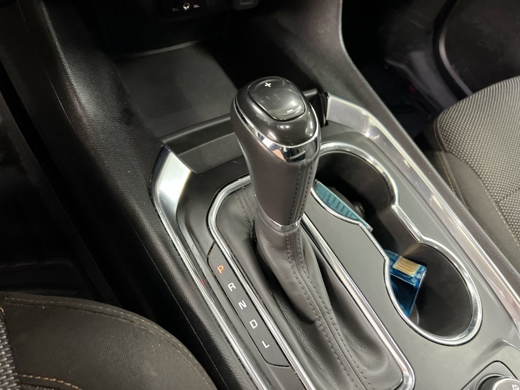 Used 2018 Chevrolet Traverse LT AWD/4WD image 17