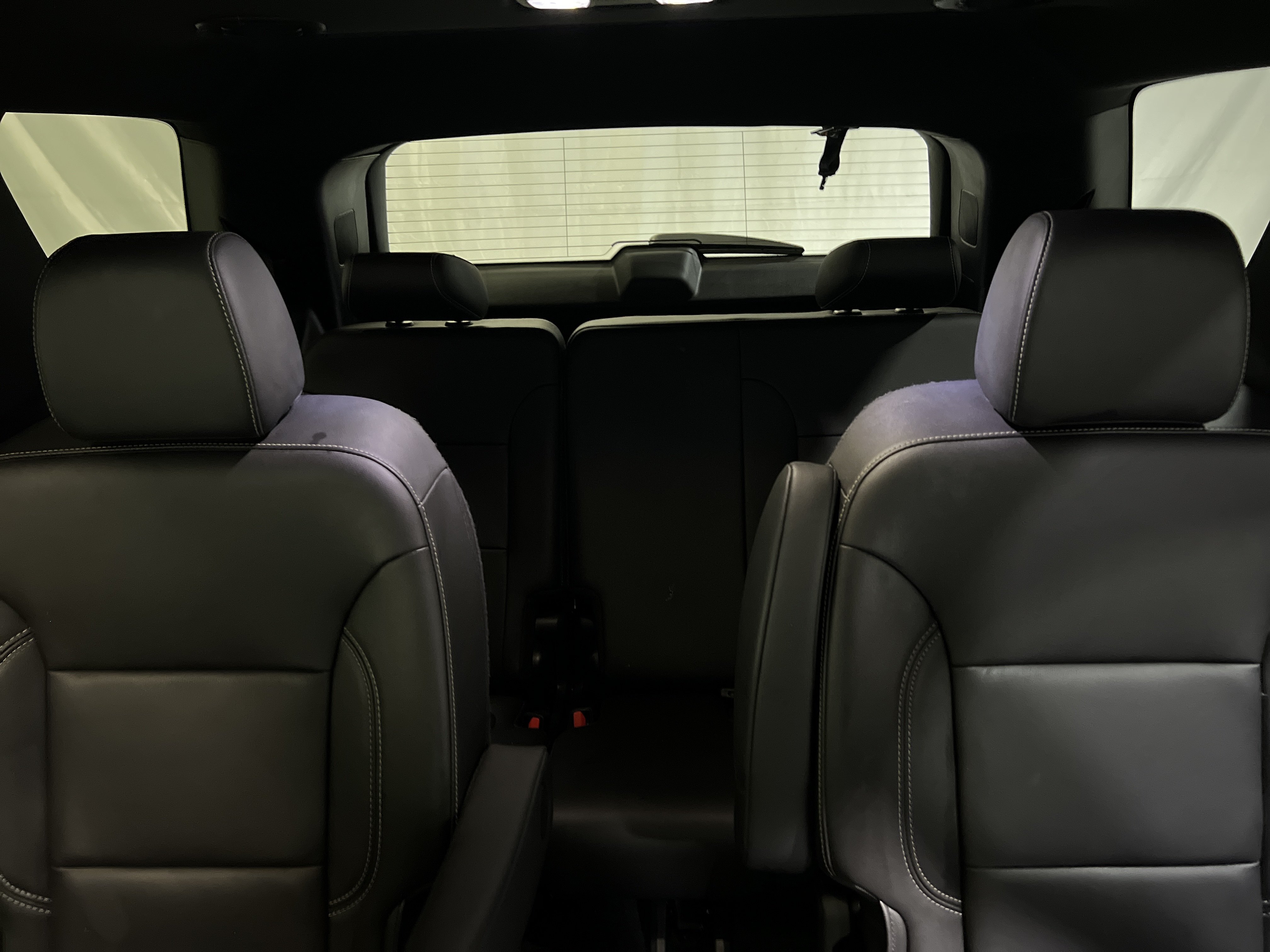 Certified 2023 Chevrolet Traverse LT w/ LT Premium Package AWD/4WD image 19