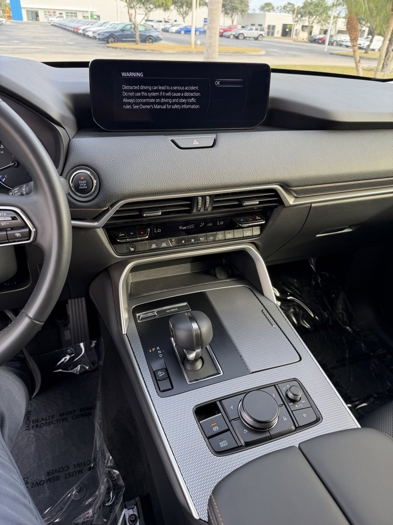 Used 2024 MAZDA CX-90 3.3 Turbo w/ Preferred Package image 12