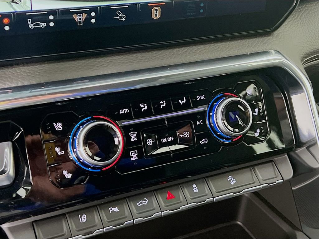 Certified 2025 GMC Sierra 2500 Denali image 14