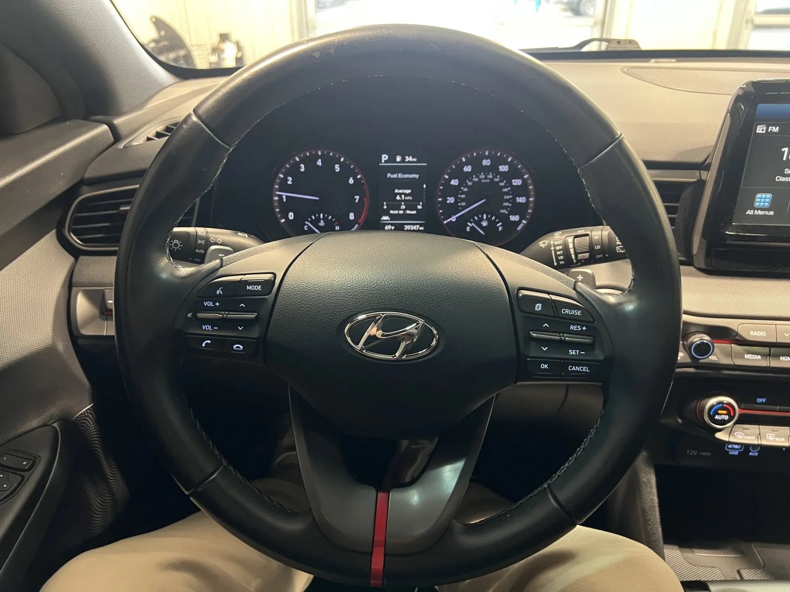 Used 2020 Hyundai Veloster 2.0 Premium FWD image 27