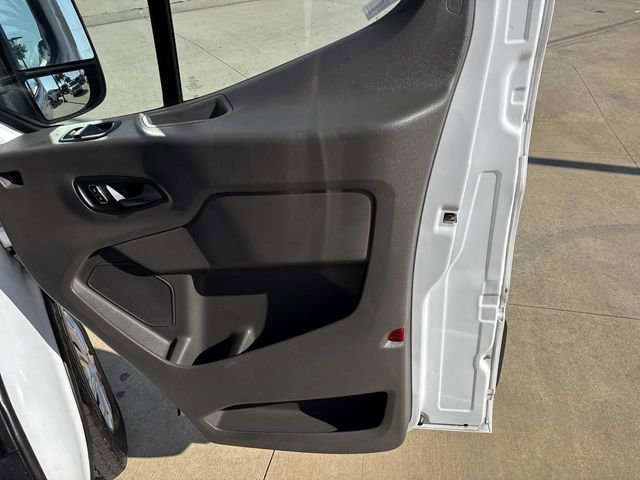 Used 2023 Ford Transit 350 XLT image 16