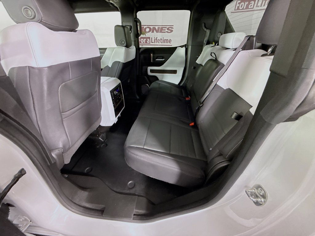 Used 2025 GMC Hummer EV 2X w/ Extreme Off-Road Package AWD/4WD image 29