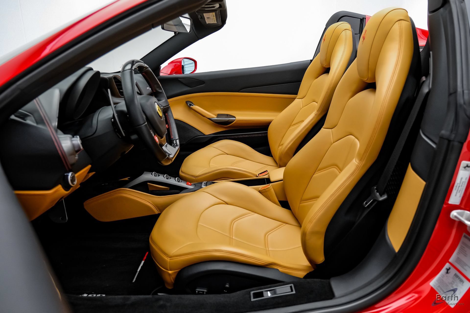 Used 2018 Ferrari 488 Spider RWD image 47