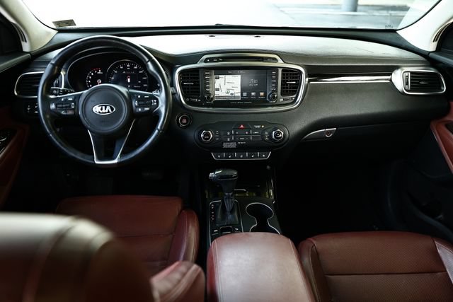 Used 2018 Kia Sorento SX FWD image 27