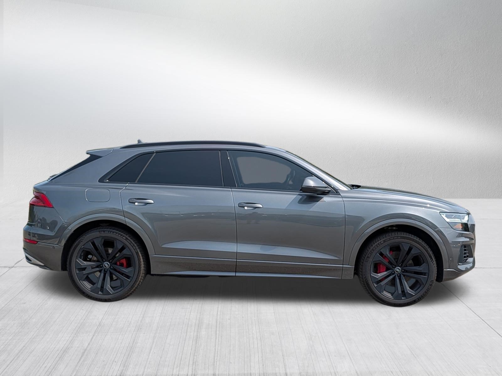 Used 2019 Audi Q8 Premium Plus w/ Premium Plus AWD/4WD image 8
