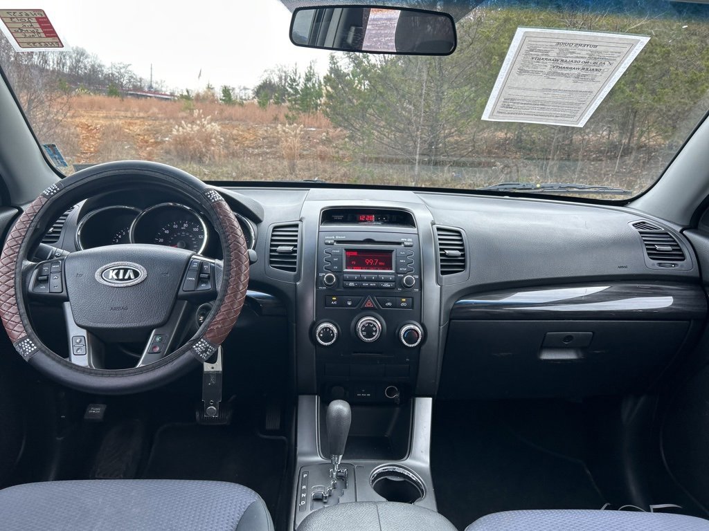Used 2013 Kia Sorento LX image 7