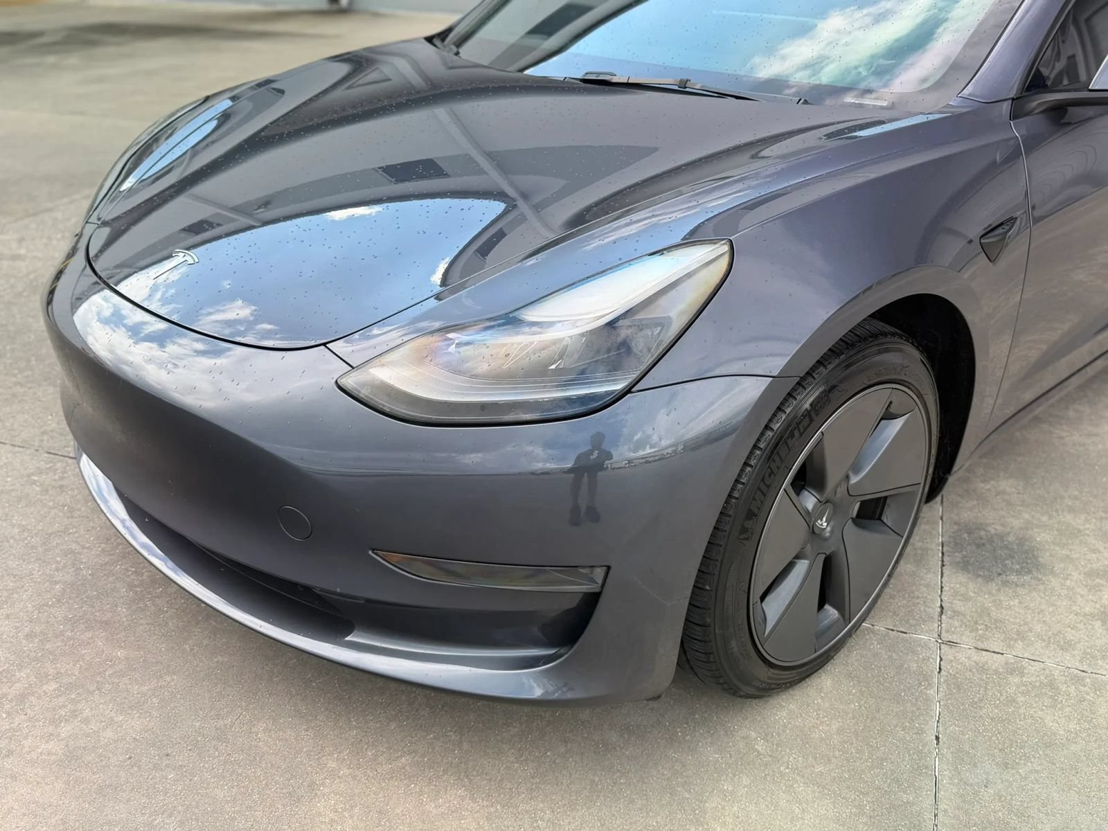 Used 2023 Tesla Model 3 Standard Range RWD image 2