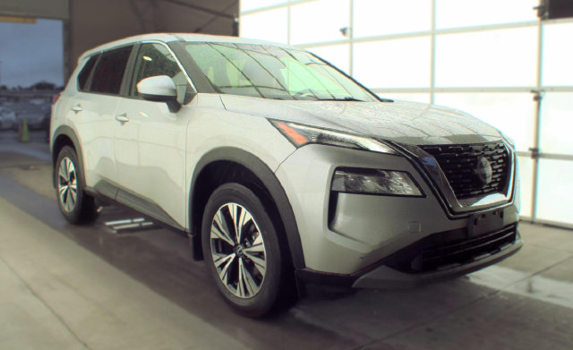 Used 2023 Nissan Rogue SV AWD/4WD image 9