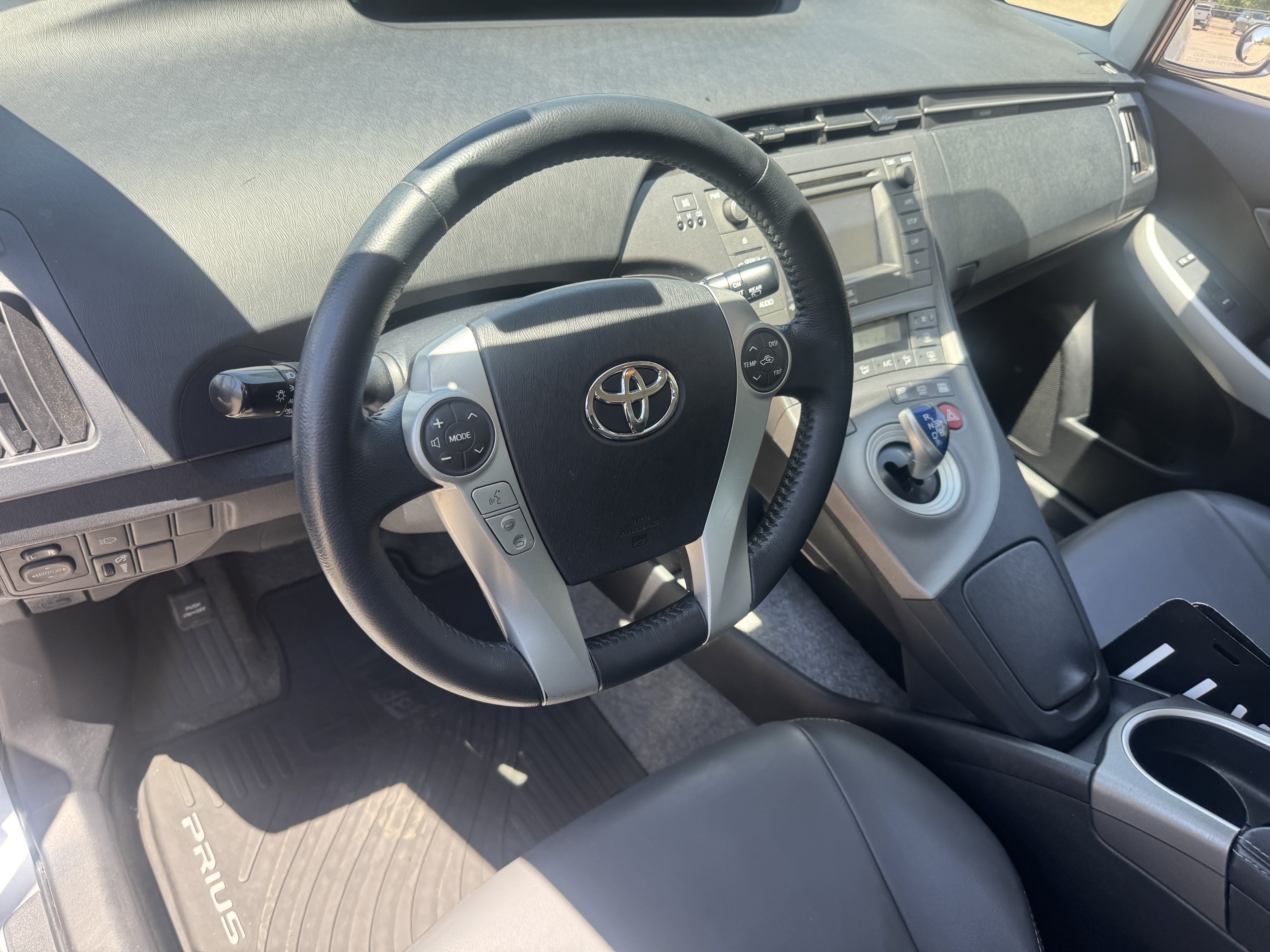 Used 2013 Toyota Prius Five FWD image 20