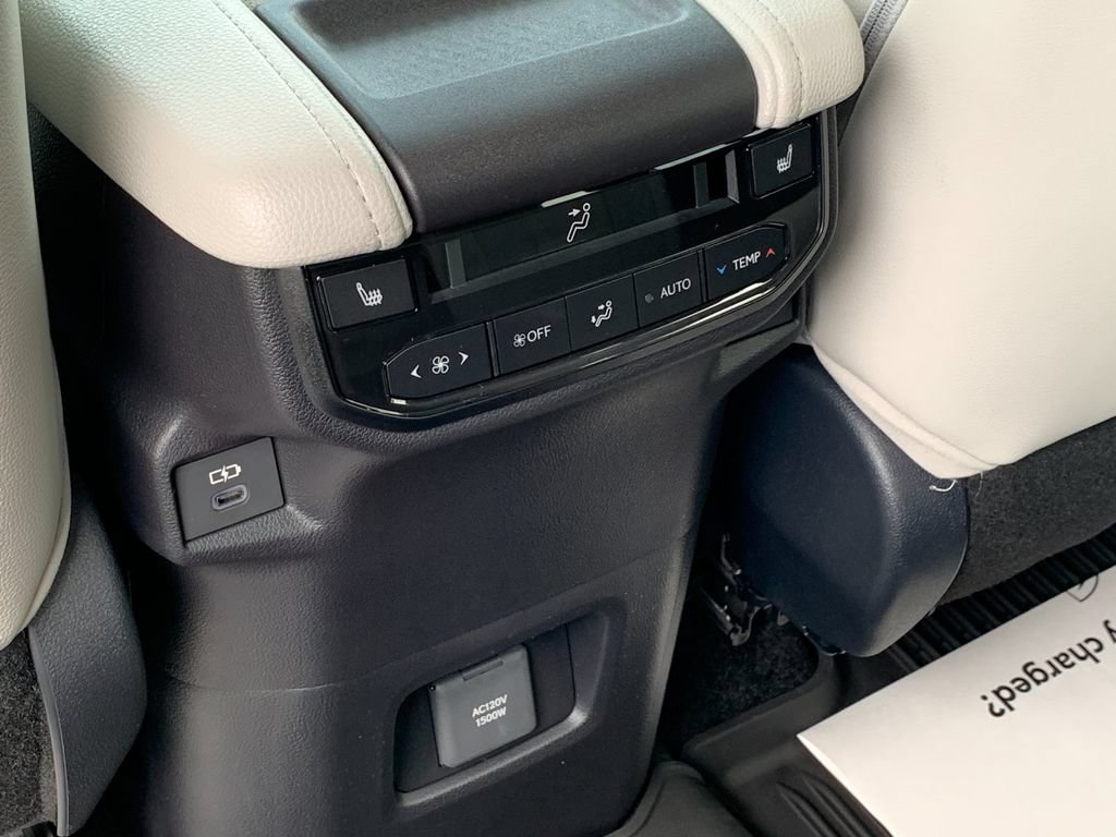 Used 2026 Toyota Grand Highlander AWD Hybrid image 15
