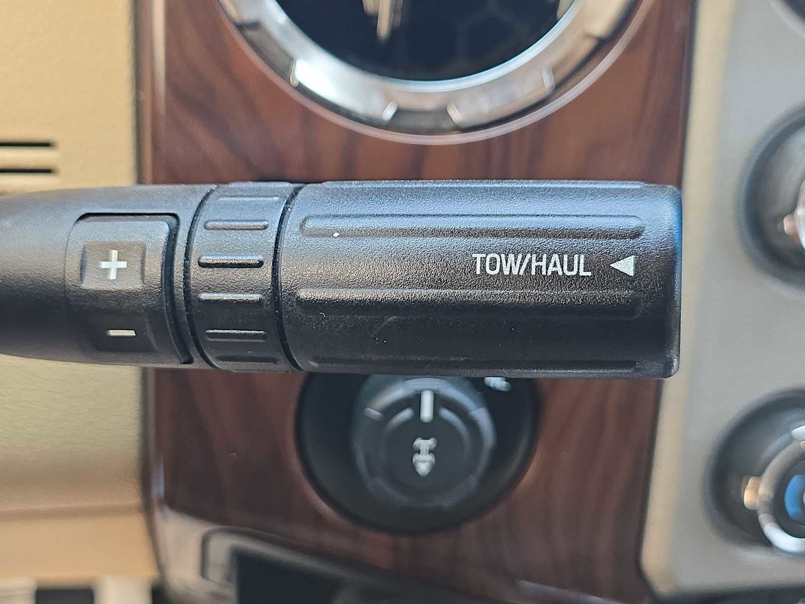 Used 2013 Ford F250 Lariat w/ Lariat Ultimate Pkg image 29