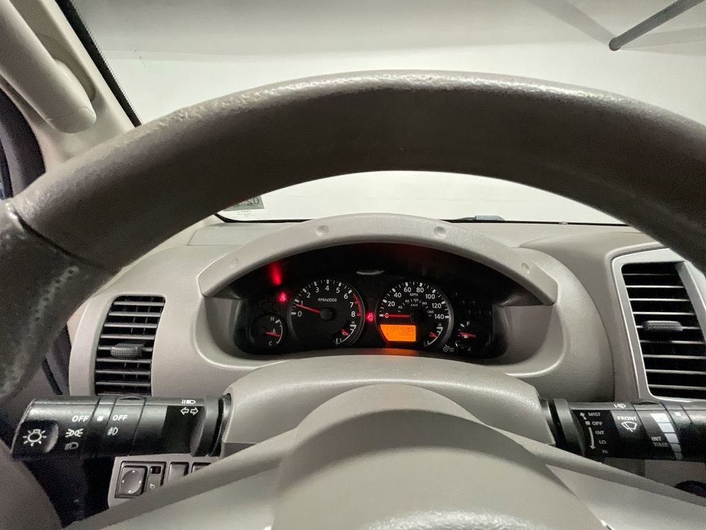 Used 2015 Nissan Frontier SV w/ SV Value Truck Package image 11