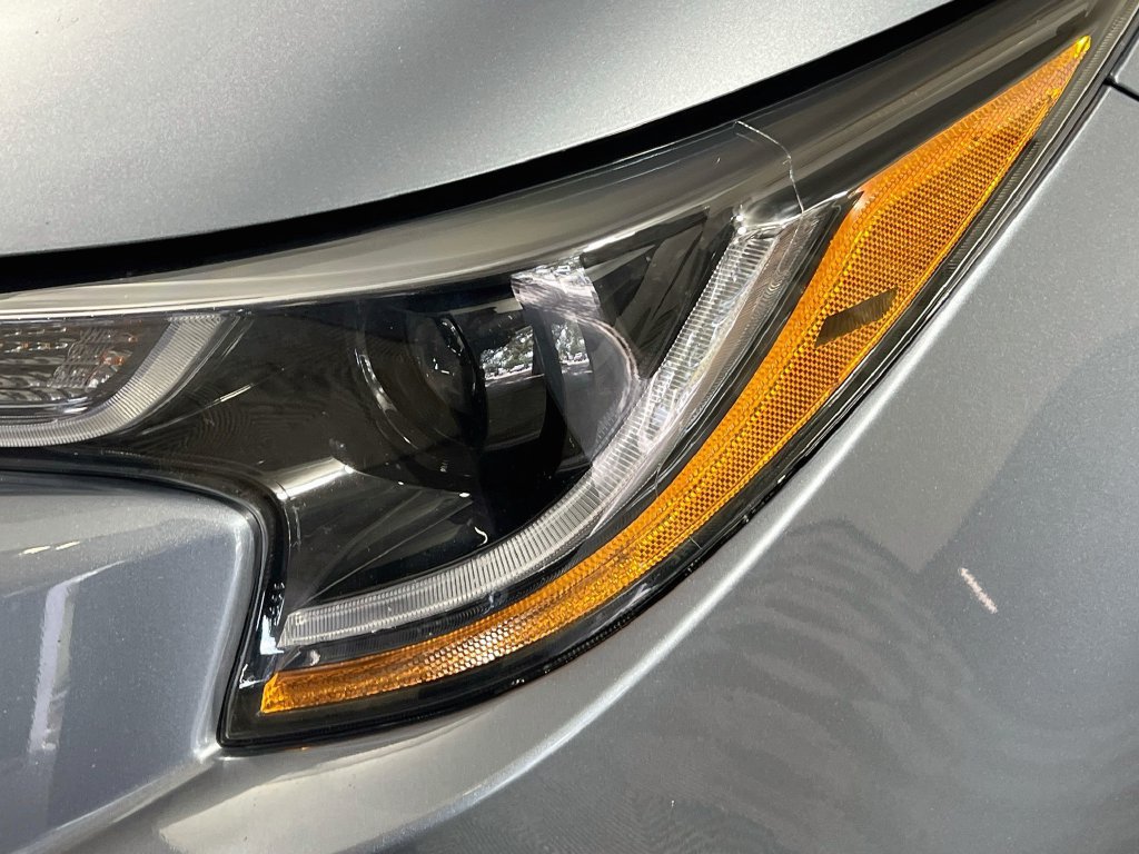 Used 2025 Toyota Corolla LE FWD image 9